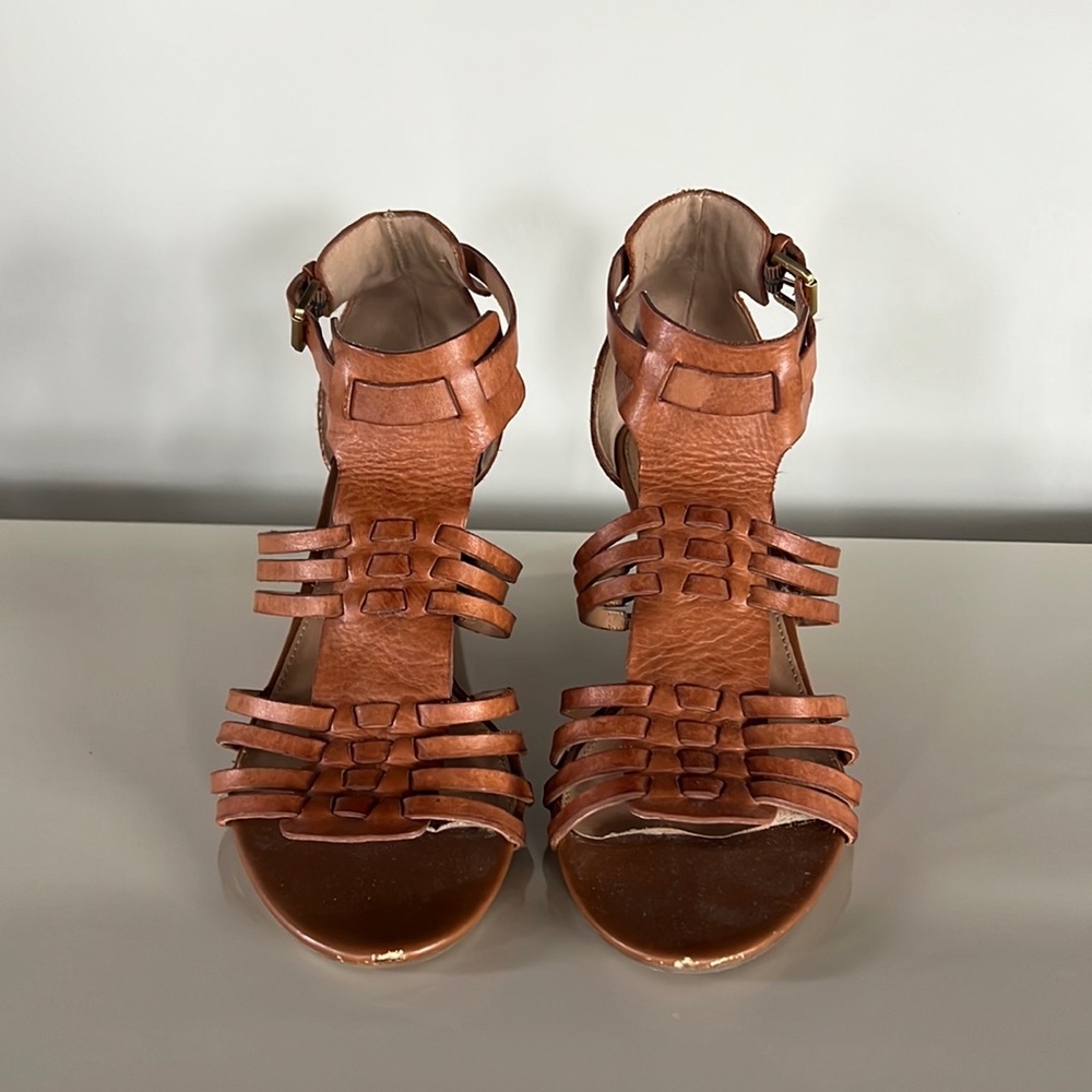 Tan leather strapped wedge sandals 8.5